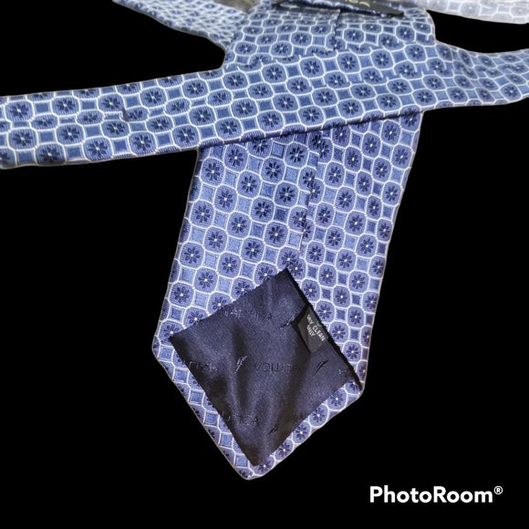 Men's NAUTICA 100% Silk Tie - Picture 10 of 10